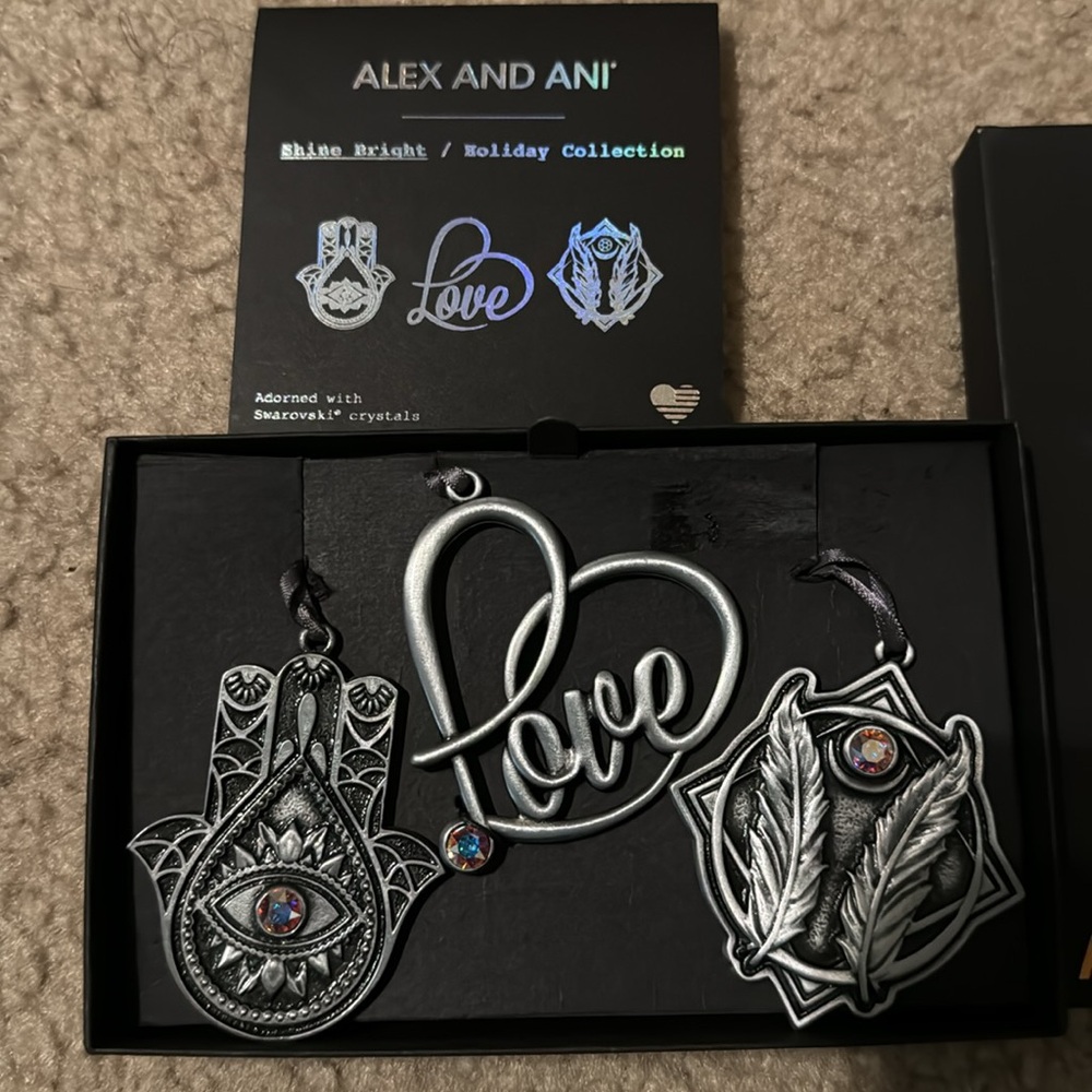 NIB Alex and Ani Shine Bright Holiday Collection Ornament Set of 3 - Picture 3 of 4